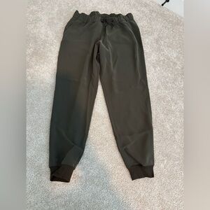 lululemon olive green ankle cropped  Joggers